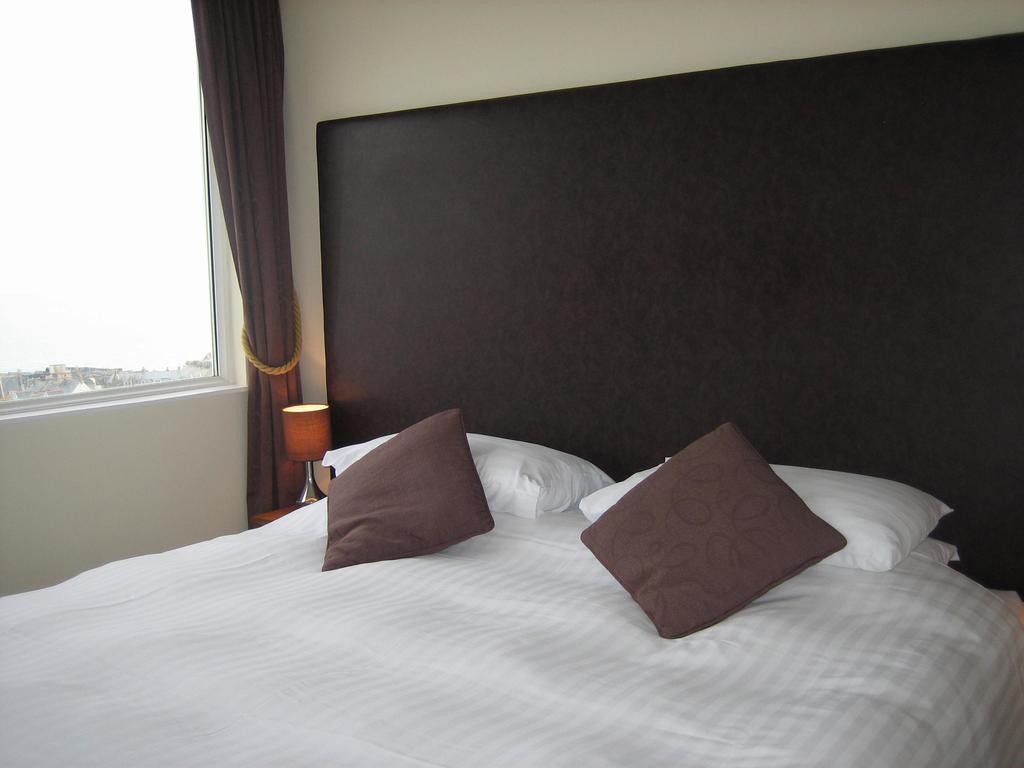 Bed and Breakfast Geckos Rest Ньюки Экстерьер фото